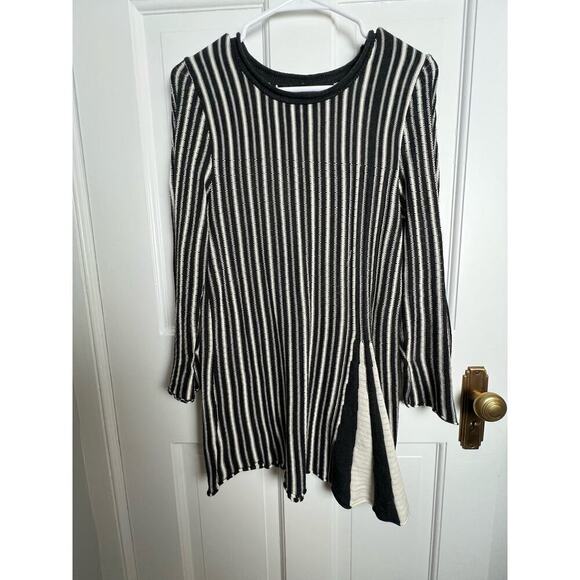 Le-La Vertical Stripe Knit Long Sleeve Top Black White Lagenlook Artsy Women's M - Picture 11 of 12